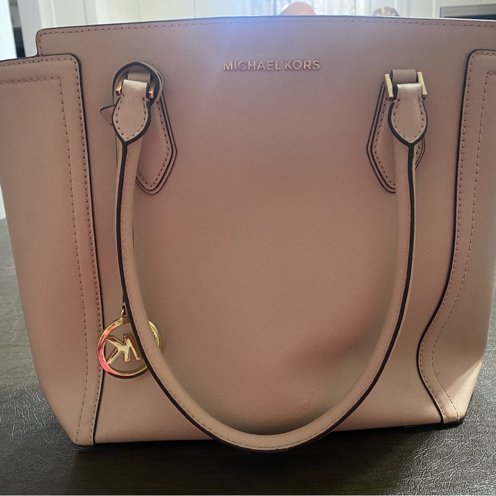 MK tote bag - used like new. Only used once